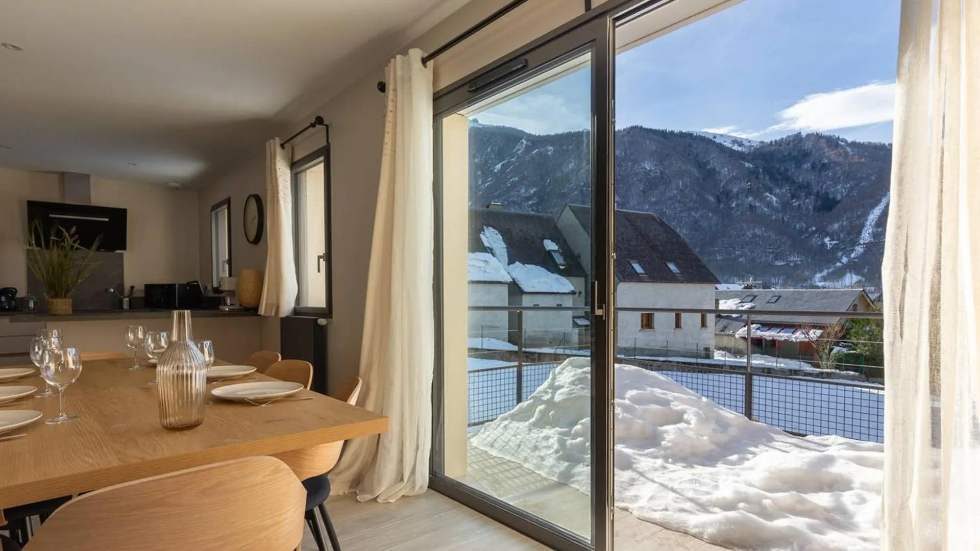 Maison Loudenvielle 7 Pers Proche Centre, Animaux Et Parking - Fr-1-695-65 Holiday home